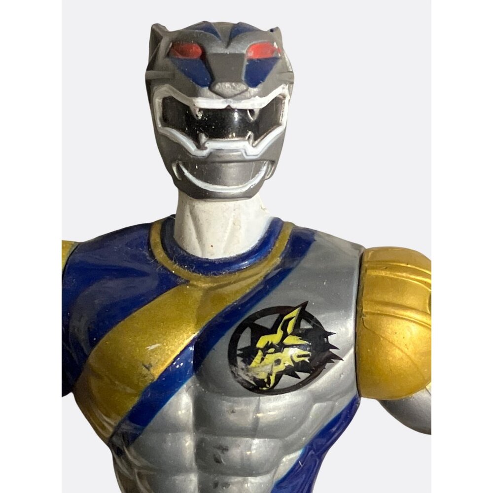 2001 Bandai Power Ranger Wild Force Lone Wolf Action Figure - Picture 2 of 11